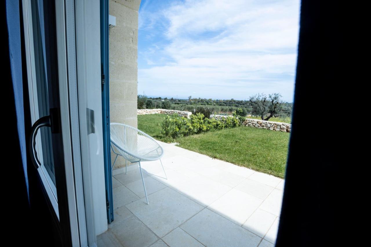 Dimora La Scaledda Bed & Breakfast Serranova Exterior photo